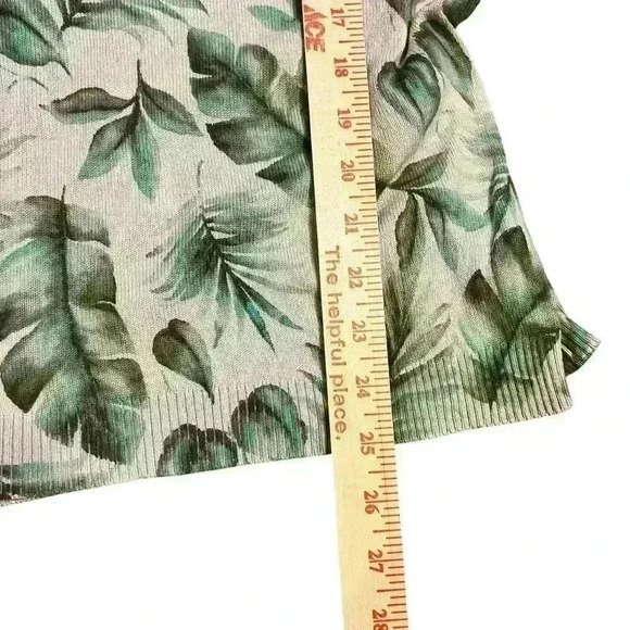 J Jill Women’s Palm Leaf Printed Sweater Pullover Size Med Lightweight Casual - Picture 5 of 7